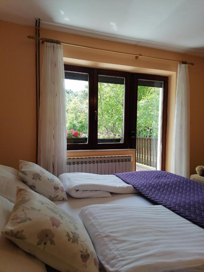Hotel House Jezerka Jezerce Esterno foto